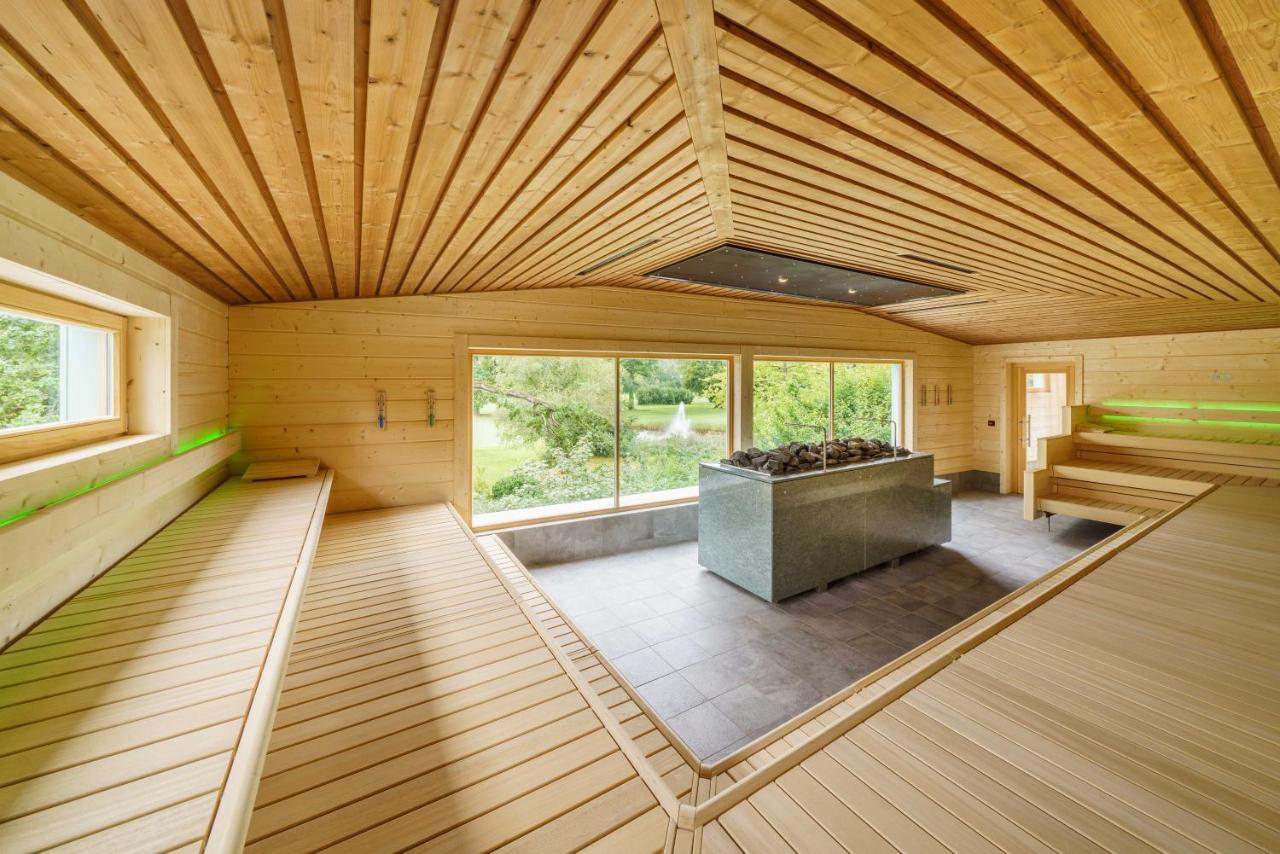 Kurhotel Im Park Schinznach Bad Екстериор снимка